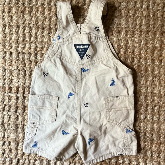 ⚓️ sold ✨oshkosh b’gosh overalls - Picture 7 of 7